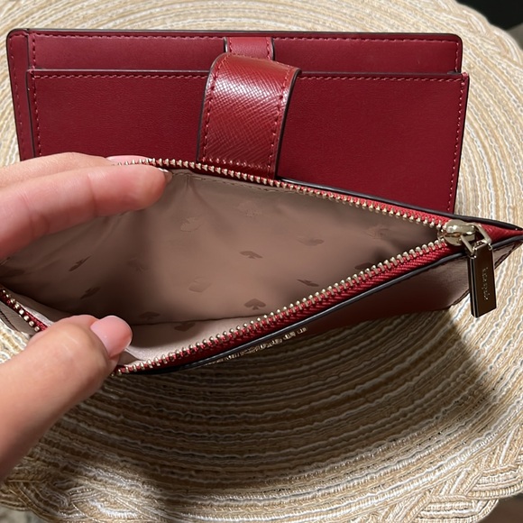 Kate Spade Phone Wallet Wristlet Red Currant - Picture 7 of 8